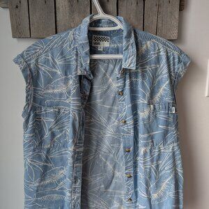 Vans sleeveless button shirt